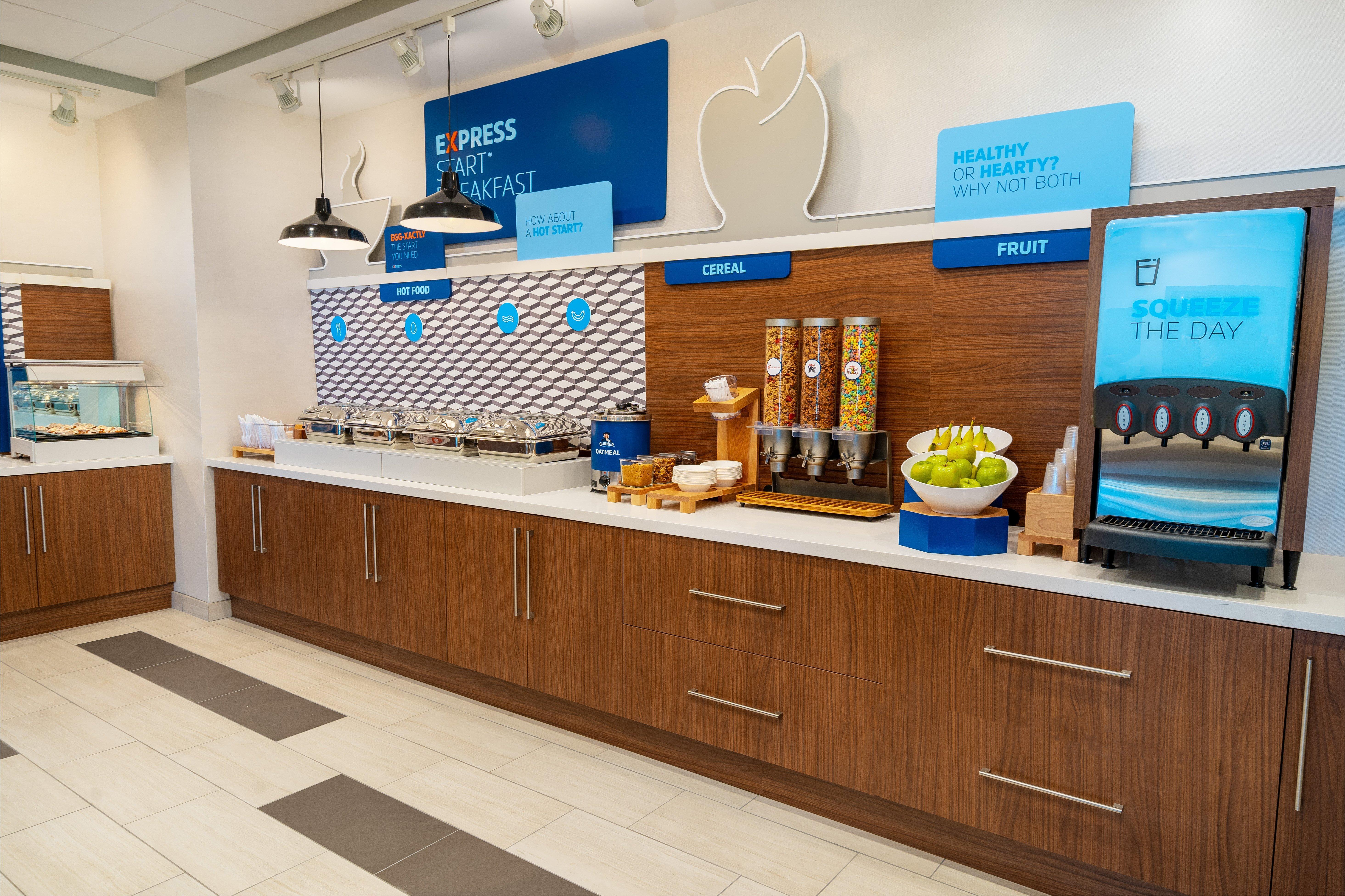 Holiday Inn Express & Suites - Las Vegas - E Tropicana By Ihg Eksteriør bilde